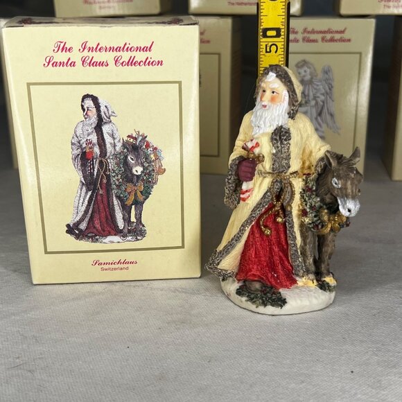 The International Santa Claus Collection Samichlaus Switzerland Figurine 1993 - Picture 7 of 9